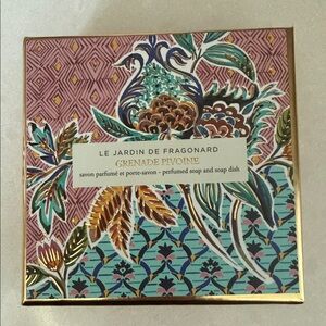 Vibrant Soap and Decorative Dish Set